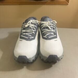 On Cloudventure Waterproof Trail Running Shoes men’s size 14